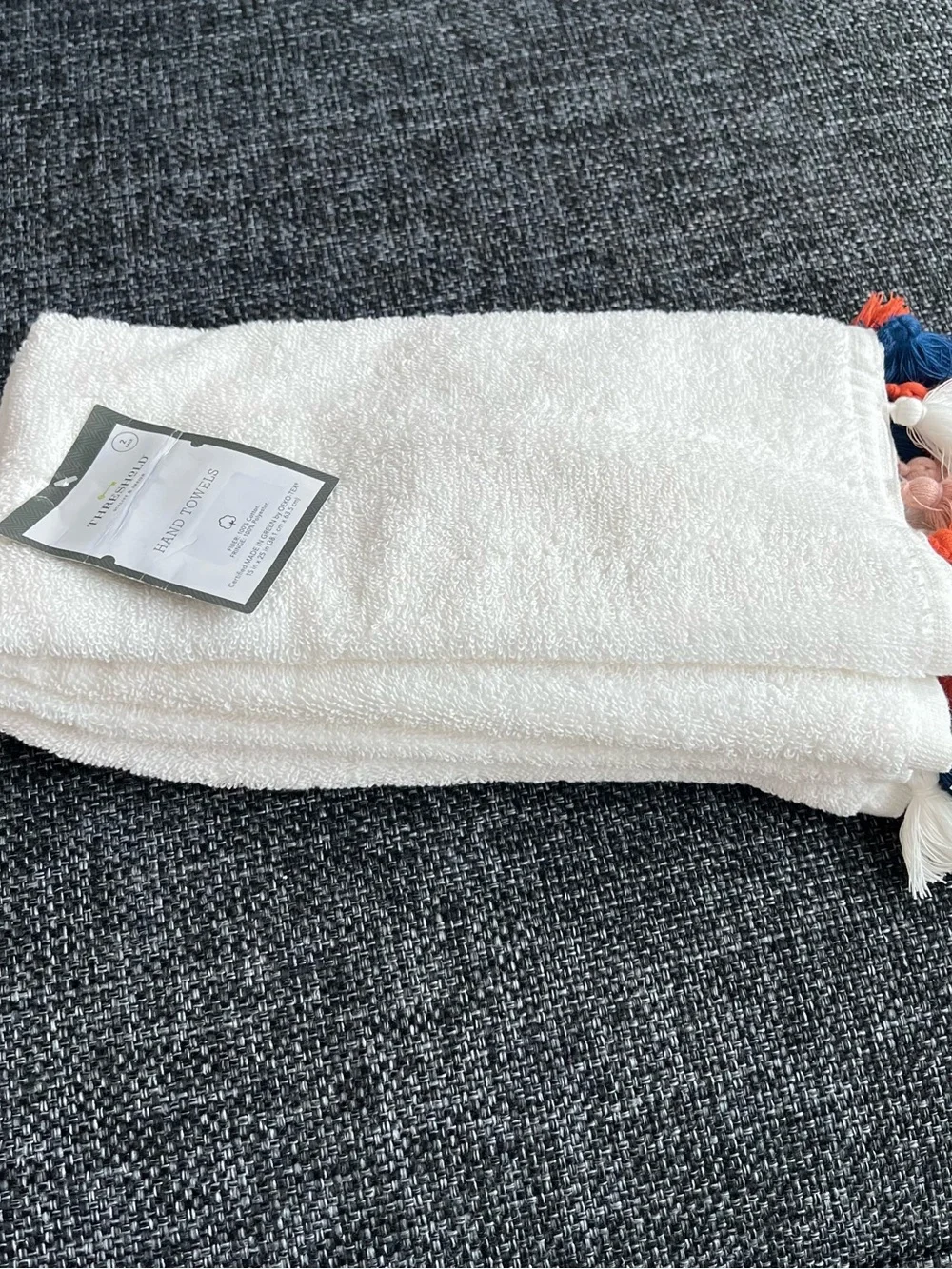 NWT Threshold Hand Towel 2-pack